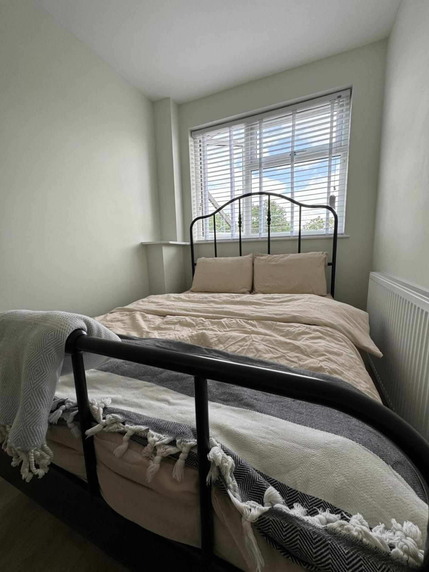 Brand New Suit Room 10 Min To Walk Central Line! Woodford Eksteriør billede